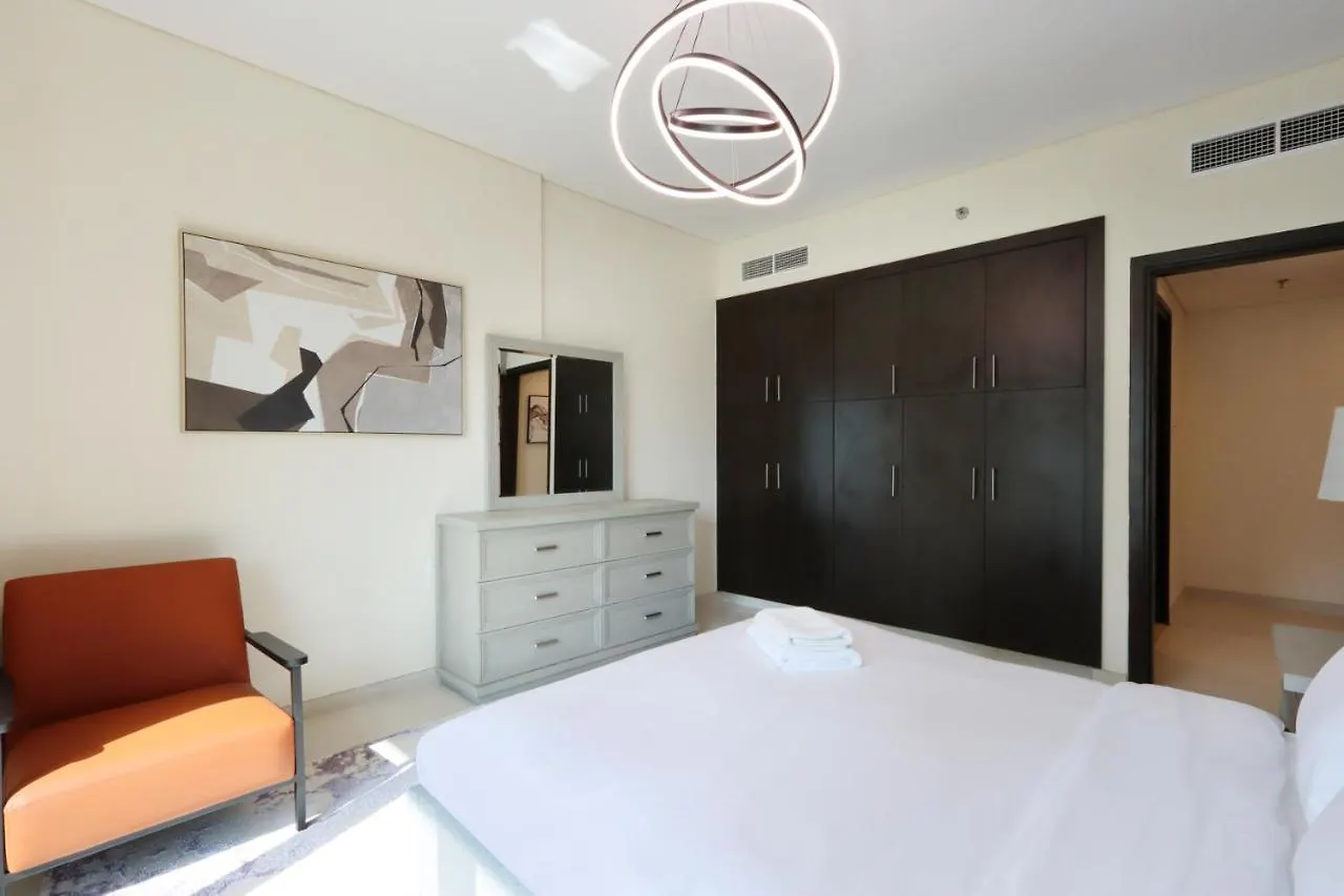 Livbnb - 2Br Tranquility W/ Sea And Ain View Dubai