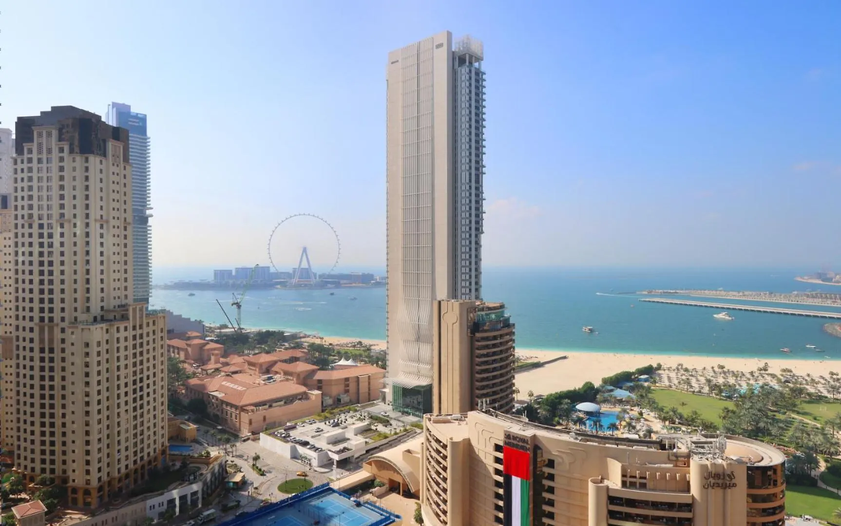 Apartment Livbnb - 2Br Tranquility W/ Sea And Ain View Dubai