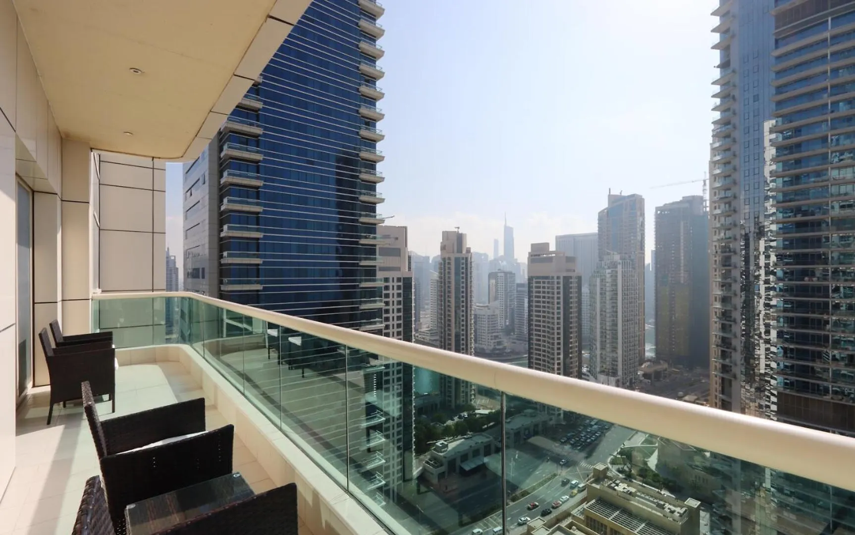 Apartment Livbnb - 2Br Tranquility W/ Sea And Ain View Dubai